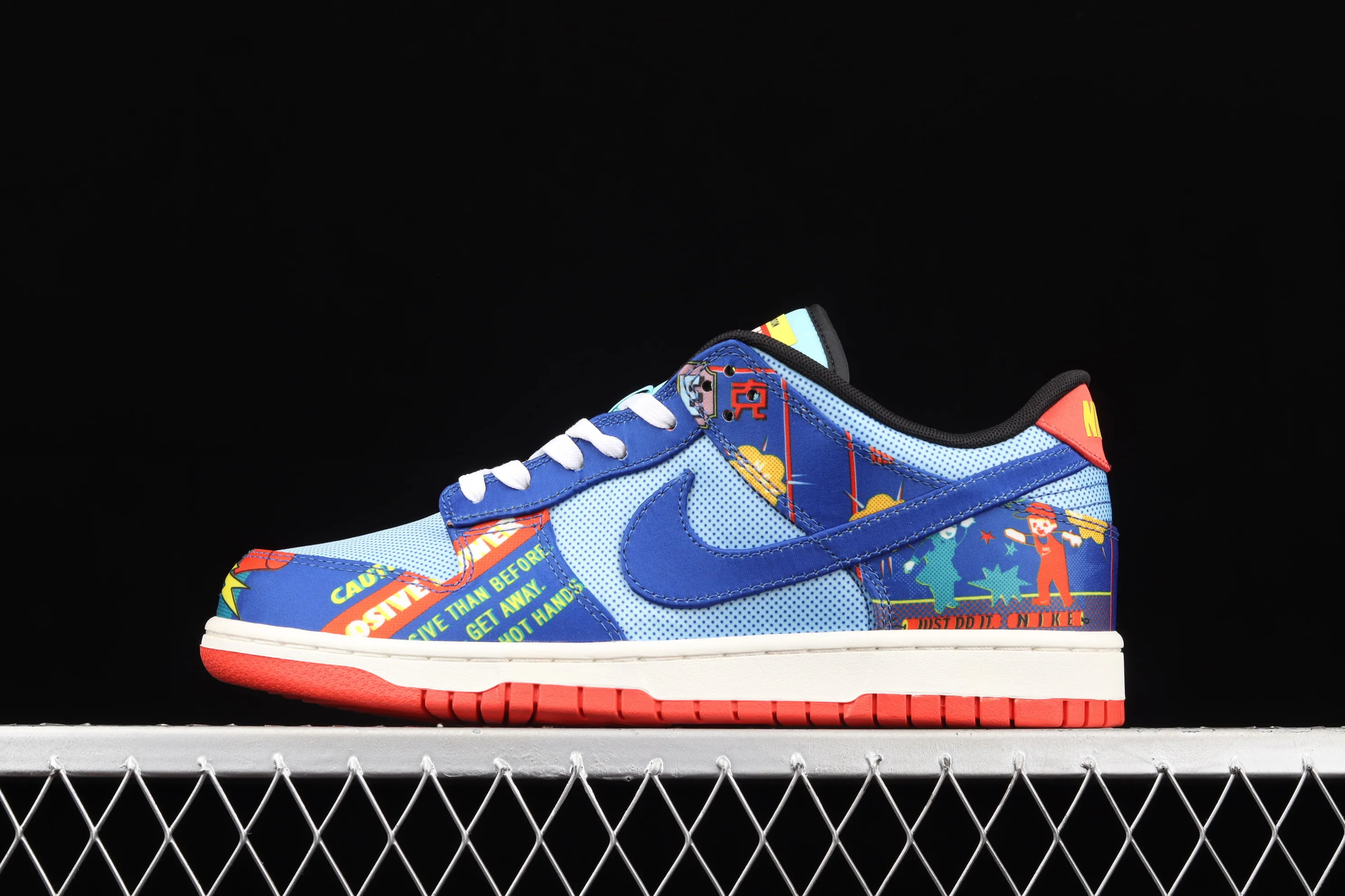 All categories Nk SB Dunk Series Nk SB Dunk Low Low-top sneakers F version Nk SB Dunk Low Dunk Series Blue and red firecrackers Scratch-off low-top casual sports skateboard shoes DD8477-446